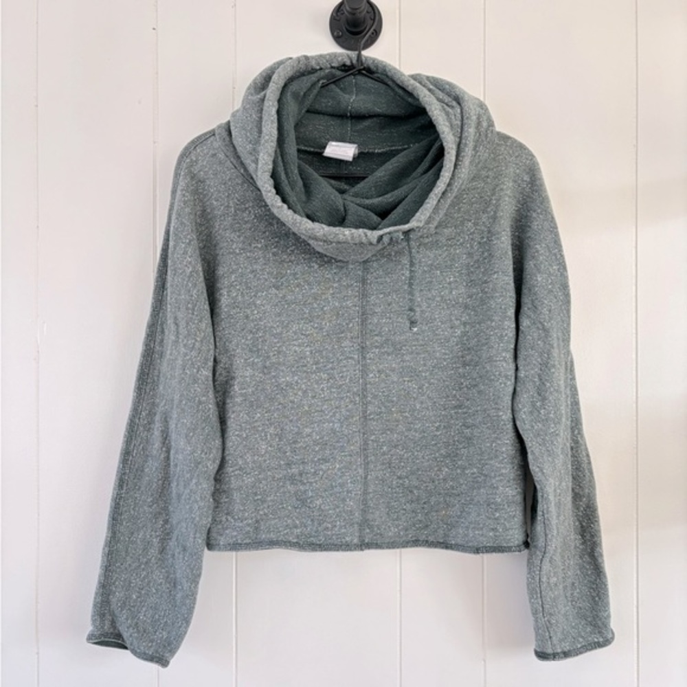Nike Women’s Sportswear Cowl Neck Crop Pullover Sweatshirt Size M